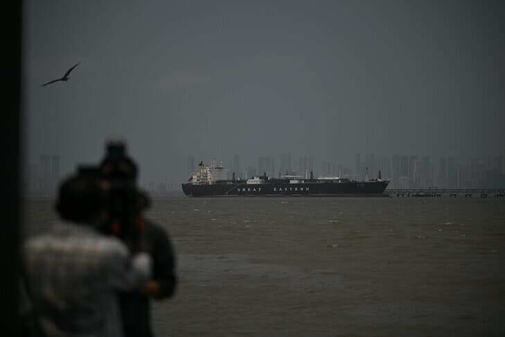 Iran warns 'no port in Gulf, Sea of Oman will be safe' after US naval blockade